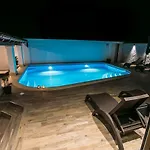 Luxury Elis With Private Pool Apartament Pula