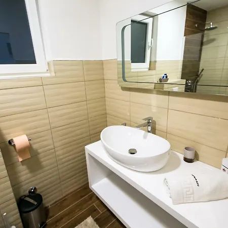 Luxury Elis With Private Pool Appartamento Pola